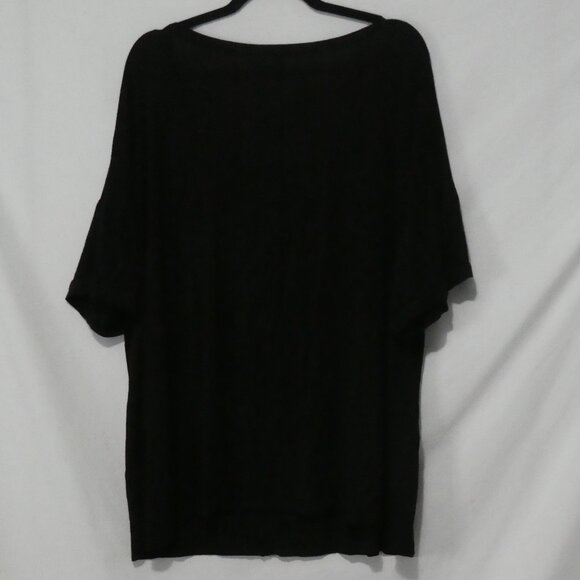 Unbranded | P2P 24 inches | Black U-Neck Top With Sequined Pocket - Picture 2 of 13